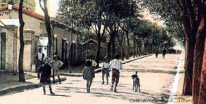 2682- Aumale - Quartier Militaire2 - 1920
